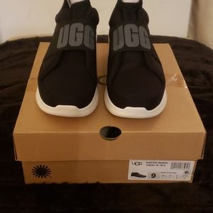 Ugg W Neutra Sneaker in Black size 9